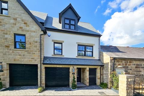 3 bedroom townhouse for sale, Back Tewit Well Road, Harrogate, HG2