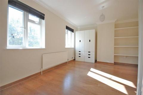 2 bedroom maisonette to rent, Haggard Road, Twickenham