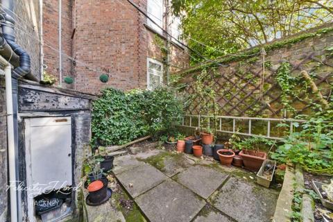 4 bedroom semi-detached house for sale, Warneford Street, Hackney, E9