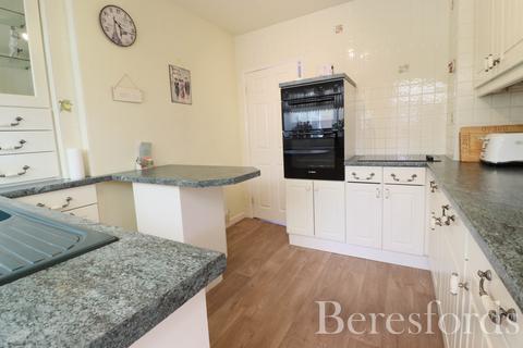 2 bedroom bungalow for sale, Potash Road, Billericay, CM11