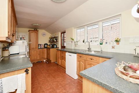 3 bedroom terraced house for sale, High Street, Stalbridge, Sturminster Newton