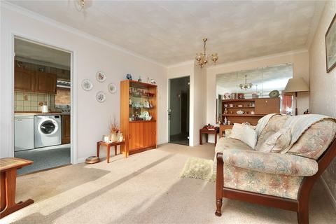 2 bedroom bungalow for sale, Waltham Close, Ipswich, Suffolk, IP2