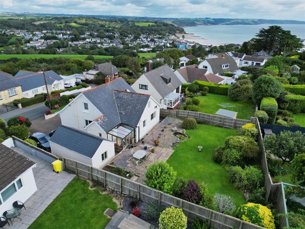Sandy Hill Road, Saundersfoot 4 bed house for sale £475,000