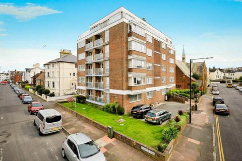 2 bedroom flat for sale, Blackwater Road, Eastbourne