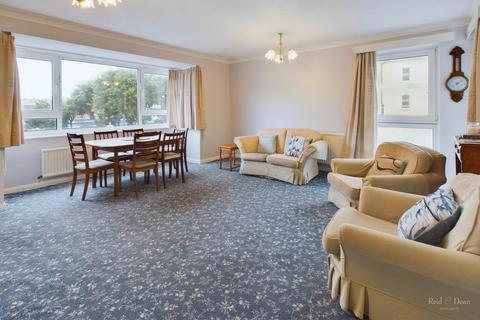 2 bedroom flat for sale, Blackwater Road, Eastbourne