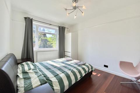 2 bedroom maisonette for sale, Willow Tree Lane, Hayes