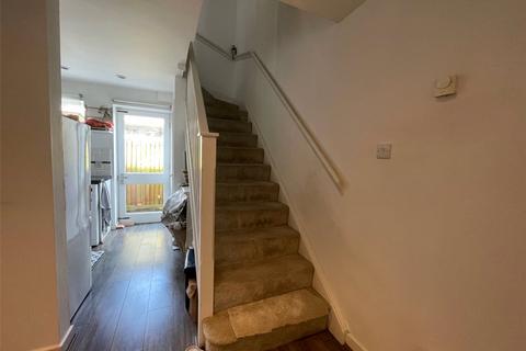 1 bedroom terraced house to rent, Amblecote Meadows, London, SE12