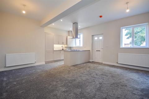 2 bedroom detached bungalow for sale, Garth Avenue, Normanton WF6