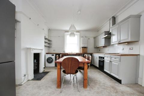 undefined, Apsley Road, Bristol BS8