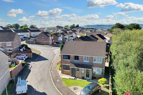 3 bedroom semi-detached house for sale, Clos Ysbyty, Cimla, Neath, Neath Port Talbot. SA11 3PH