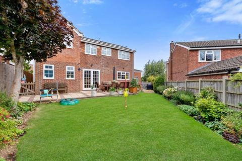 4 bedroom detached house for sale, Connolly Drive, Kettering NN14