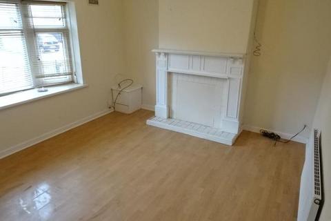 3 bedroom terraced house to rent, Peacock Road, Wednesbury