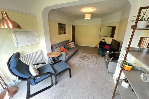 16 Forest Road, Heswall, Wirral, CH60 5SW