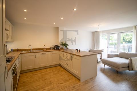 3 bedroom townhouse for sale, All Saints Road, Leicester