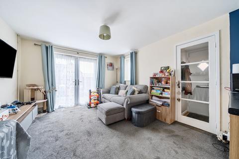 49 Abbey Fields, Faversham, ME13 8HJ