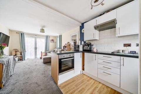 49 Abbey Fields, Faversham, ME13 8HJ