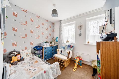 49 Abbey Fields, Faversham, ME13 8HJ