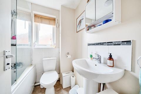 49 Abbey Fields, Faversham, ME13 8HJ