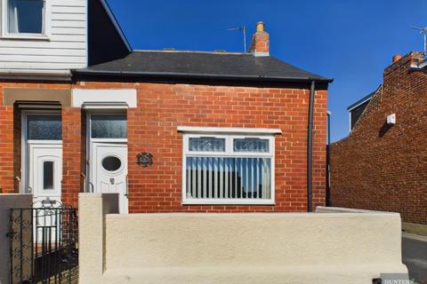 2 bedroom cottage for sale, Julius Caesar Street, Southwick ,Sunderland