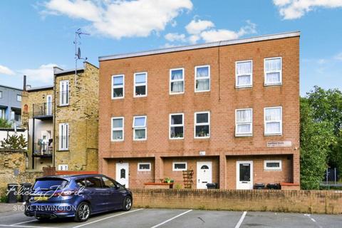 3 bedroom end of terrace house for sale, Sanford Walk, Stoke Newington, N16