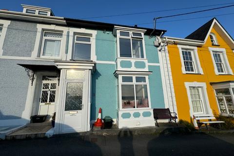 4 bedroom terraced house for sale, 18  High Terrace, New Quay, SA45