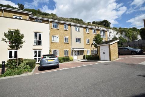 2 bedroom apartment for sale, Ward View, Chatham, ME5