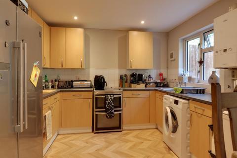 3 bedroom terraced house for sale, Torquay Crescent, Stevenage SG1