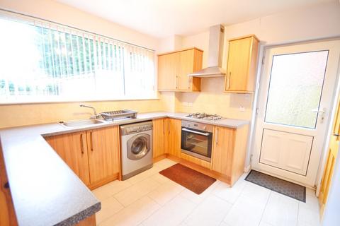 3 bedroom semi-detached house to rent, Barnston Close, Bolton, BL1