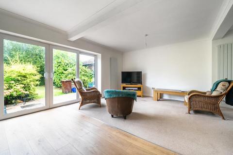 295 Guildford Road, Bisley, Woking, GU24 9AA