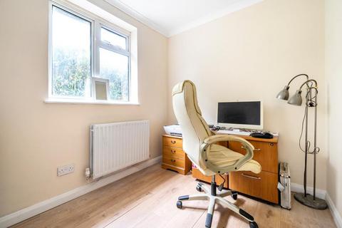295 Guildford Road, Bisley, Woking, GU24 9AA