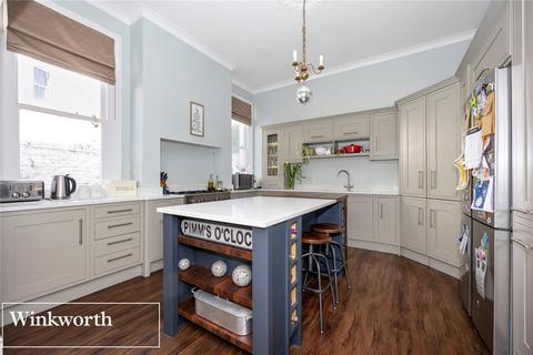 7 Farncombe Road, Worthing, BN11 2BE