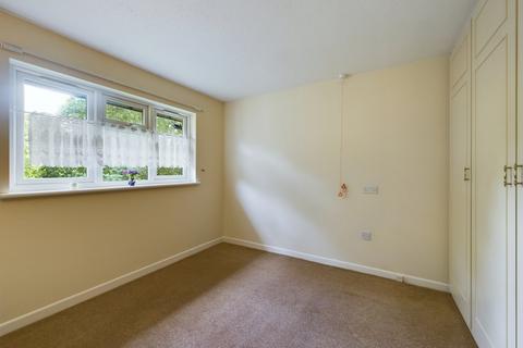 1 bedroom apartment for sale, Church Court Grove, Broadstairs, CT10