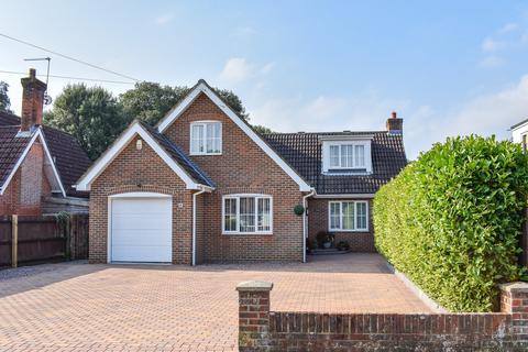 3 bedroom detached house for sale, Smugglers Lane North, Christchurch, BH23