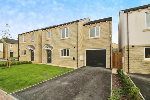 4 bedroom detached house for sale, Victoria Road, Bradford BD2