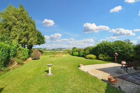 3 bedroom detached bungalow for sale, South Wonston