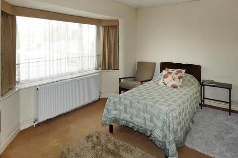 6 Seafield Road, Rustington, Littlehampton, BN16 2SE
