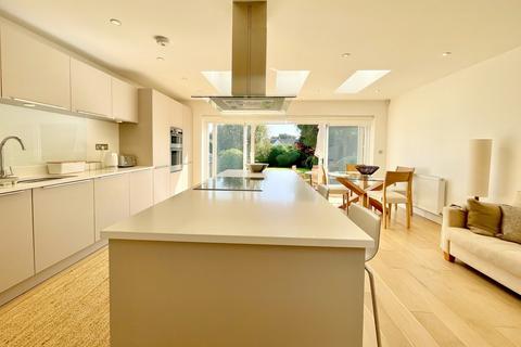 9 Dulsie Road, Bournemouth, BH3 7DY