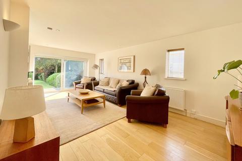 9 Dulsie Road, Bournemouth, BH3 7DY