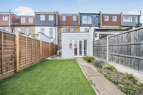 3 bedroom terraced house for sale, Westfield Road, London