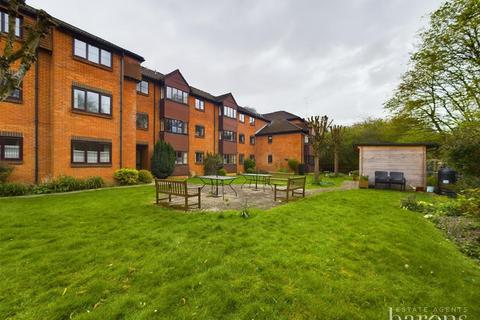 1 bedroom retirement property for sale, Oakfields, Basingstoke RG24