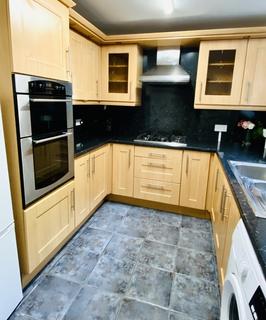 1 bedroom terraced house to rent, Hill Top Mount, Leeds LS8