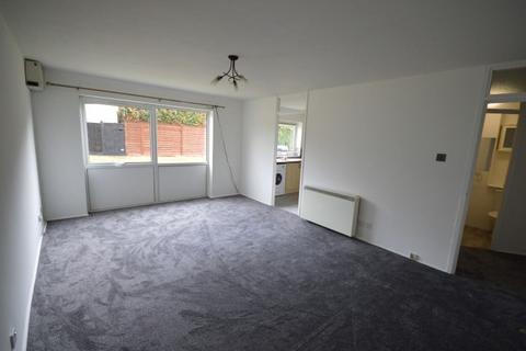 2 bedroom apartment to rent, Snowdrop Close - Online Enquiries Only - , Chelmsford, CM1