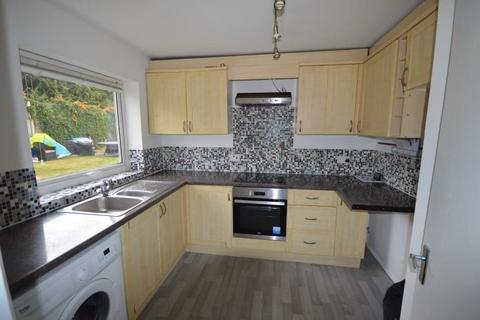 2 bedroom apartment to rent, Snowdrop Close - Online Enquiries Only - , Chelmsford, CM1