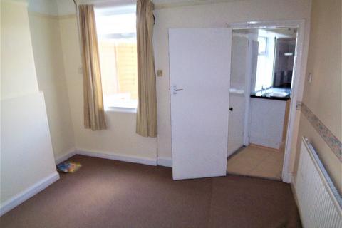 2 bedroom terraced house to rent, REF: 10546 | Havelock Street | Kettering | NN16