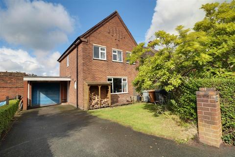 3 bedroom townhouse for sale, Heath Avenue, Rode Heath, Stoke-On-Trent