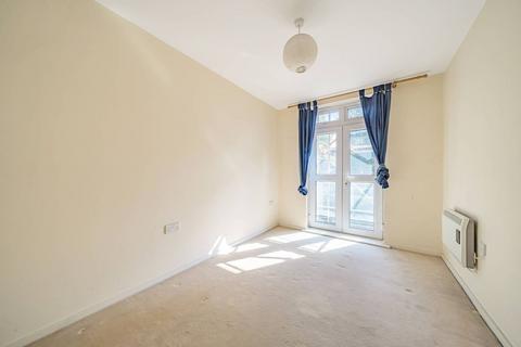 2 bedroom flat to rent, Drayton Park, Highbury, London, N5