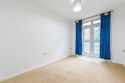 2 bedroom flat to rent, Drayton Park, Highbury, London, N5