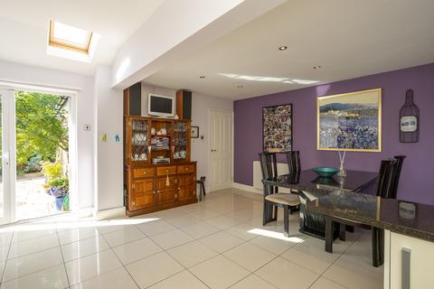 3 bedroom detached bungalow for sale, Richmond Road, Harrogate, HG2