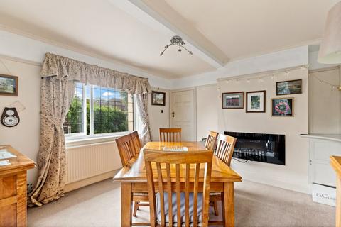 24 Harcourt Road, Folkestone, CT19 4AF