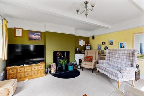 24 Harcourt Road, Folkestone, CT19 4AF